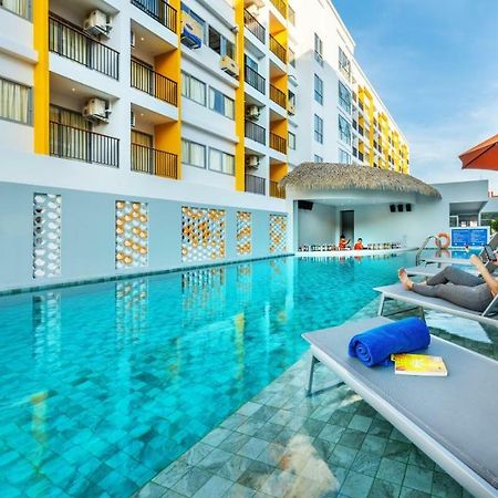 Beehive Boutique Hotel Phuket Exterior foto