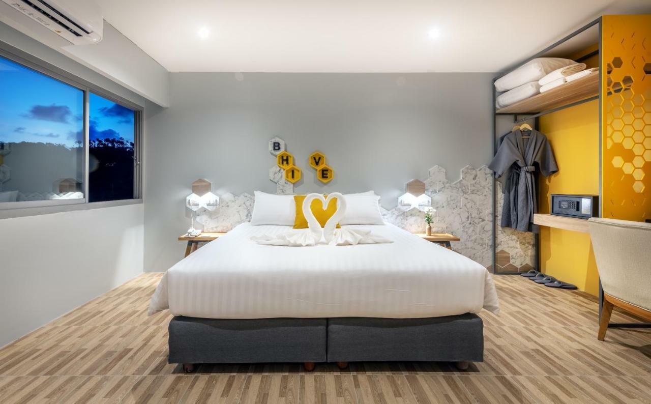 Beehive Boutique Hotel Phuket Exterior foto